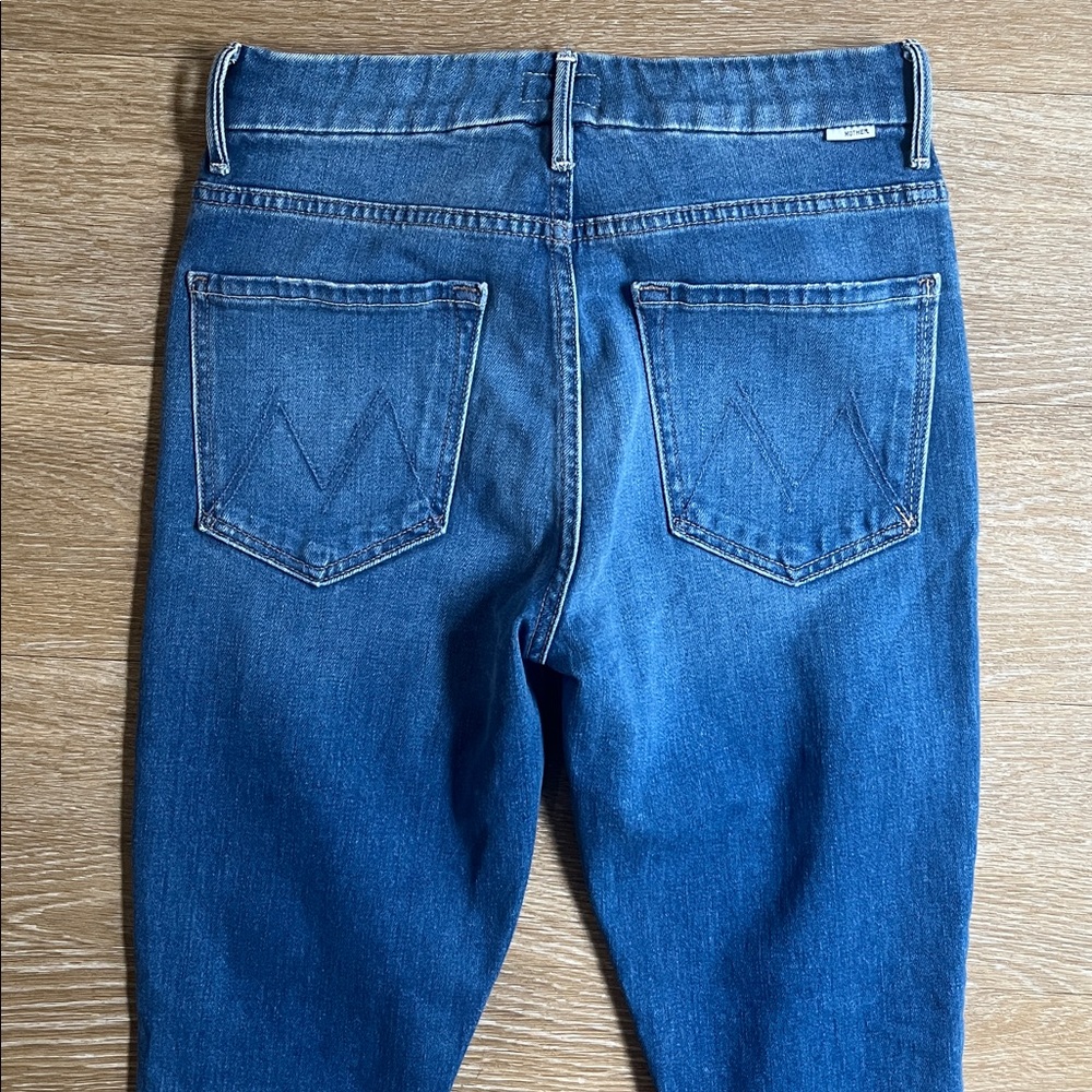 MOTHER High Waisted Looker Ankle Jeans Size 27 Gold Rush Baby Distressed Denim - Picture 6 of 11
